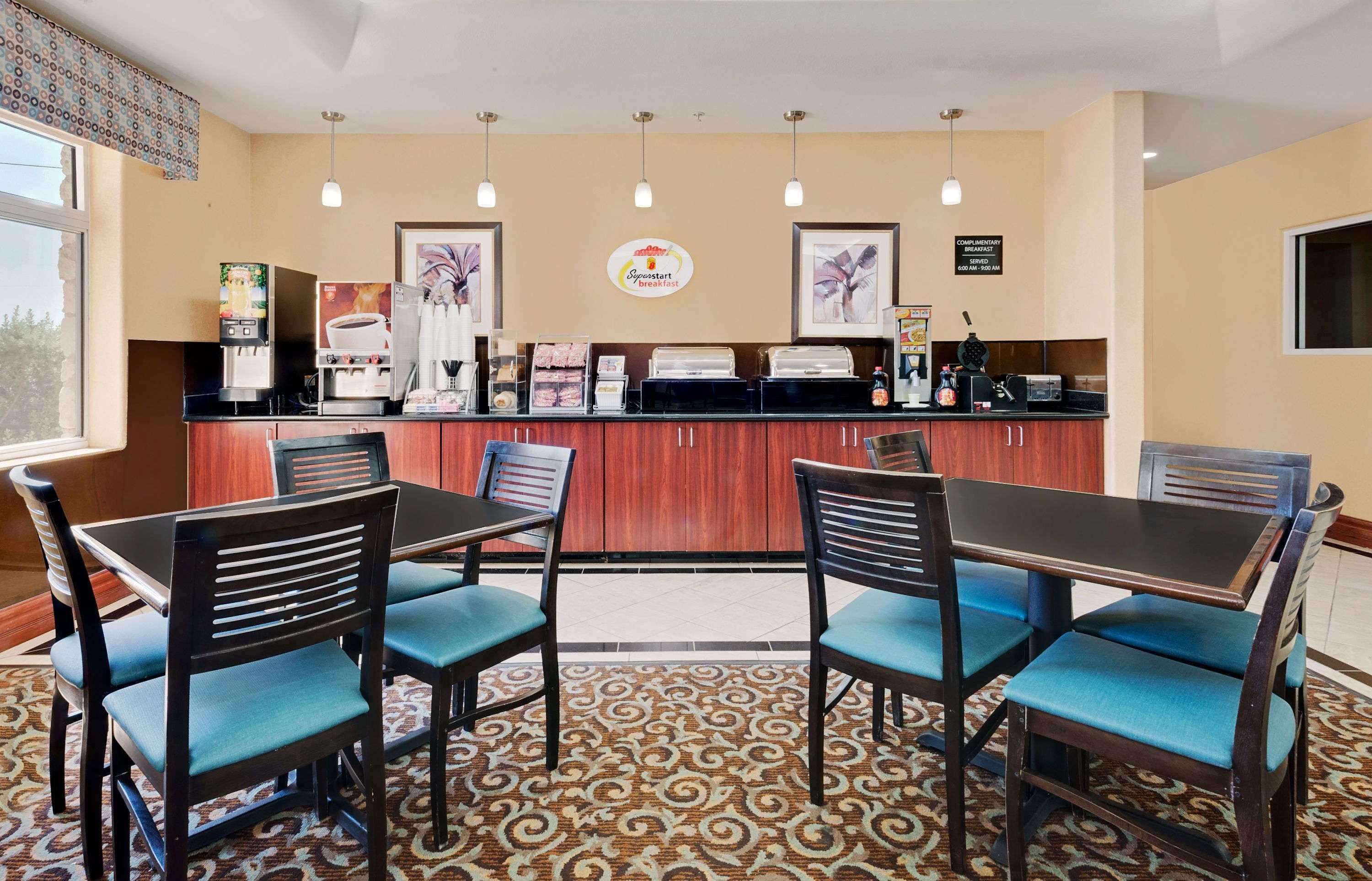 Super 8 By Wyndham Odessa Tx Hotel Exterior photo