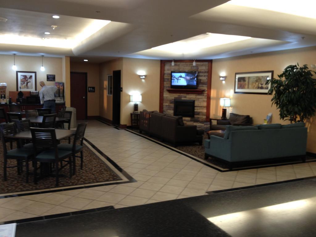 Super 8 By Wyndham Odessa Tx Hotel Exterior photo